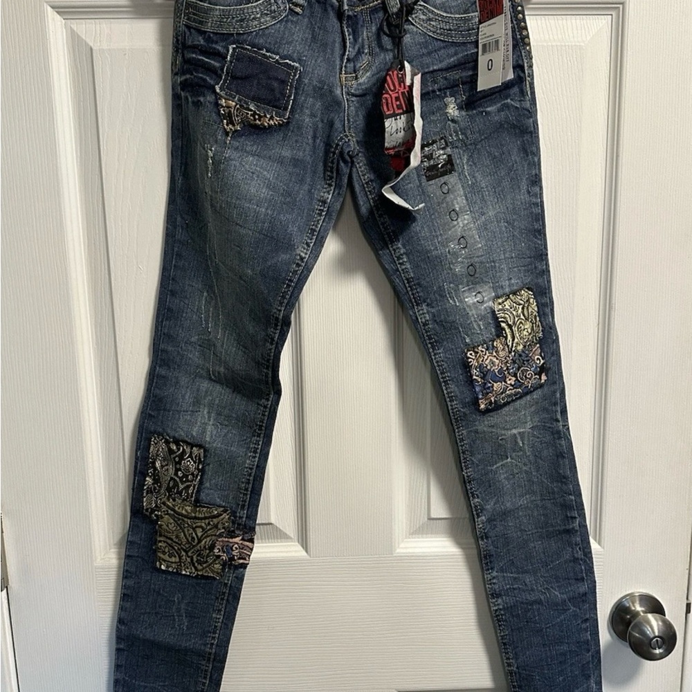 Zana Di Women's Blue Distressed Patchwork Skinny Jeans Size 0